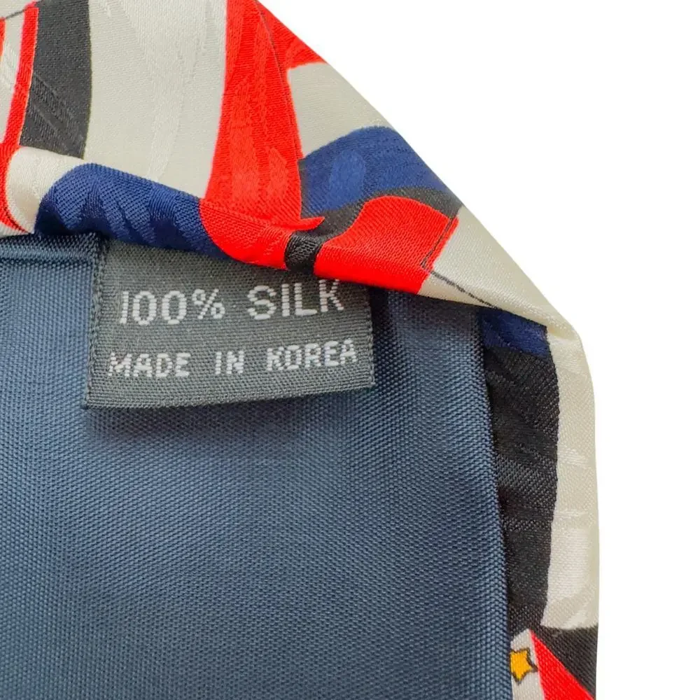 Woolmark Collection 100% Silk Multi-Color International Flag Print Tie